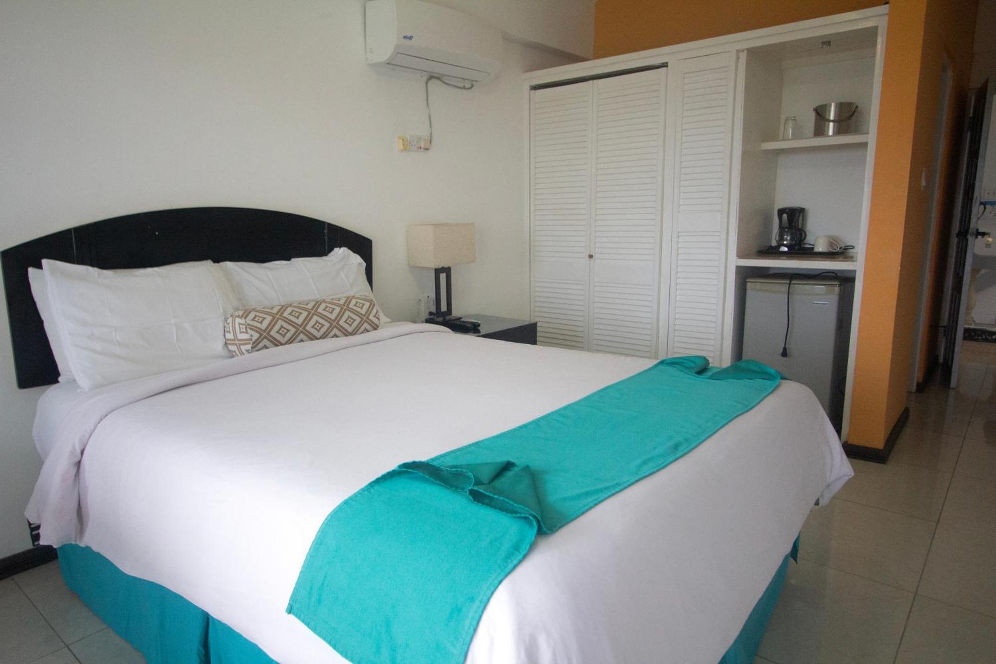 Match Resort Port Antonio Exterior photo